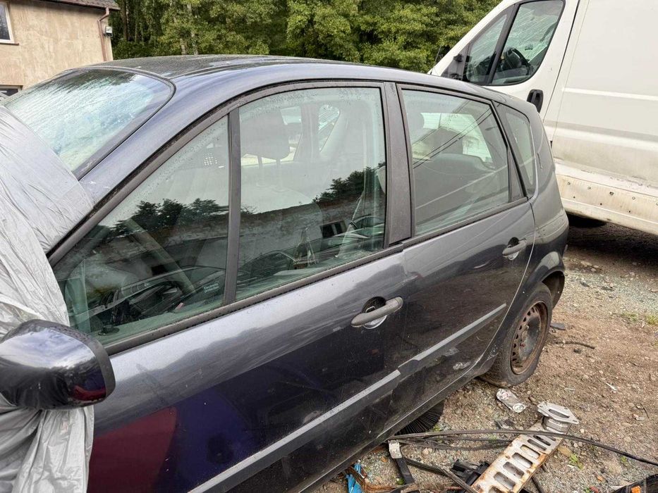tylna klapa renault scenic II ted866