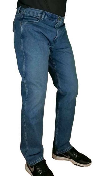 Męskie jeansy Wrangler Greensboro - Regular Straight - El Nino W38/L32