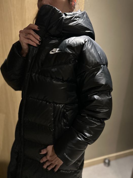 Nike płaszcz puchowy S czarny