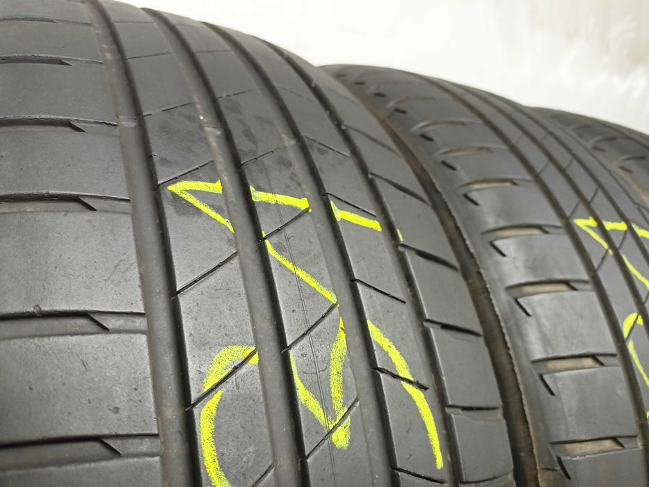 Bridgestone Turanza T005 215/50/17 23R. 95H 2x6,1mm 2x5,7mm (4531)