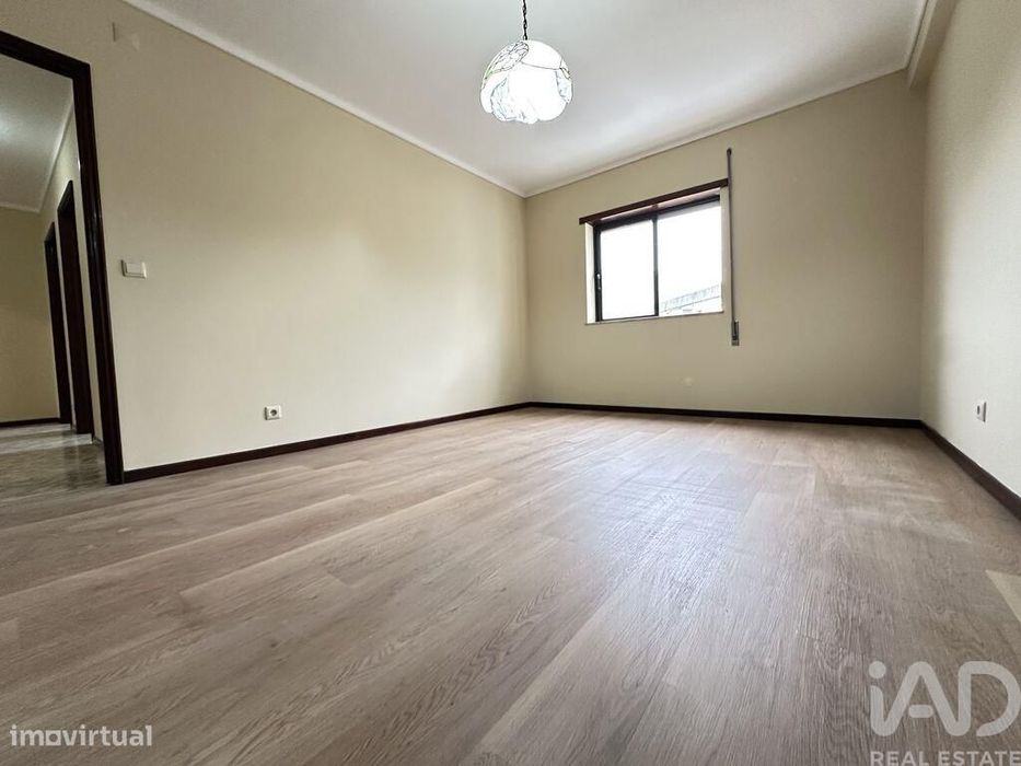 Apartamento T3 em Arcozelo de 125 m2