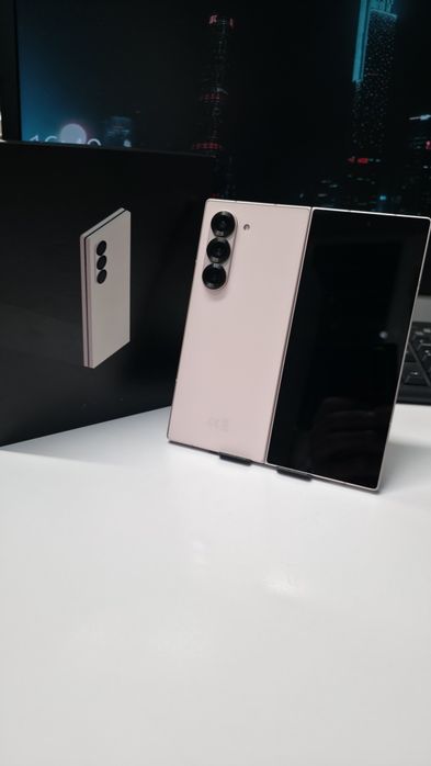 Samsung Fold6 12/512Gb, Офіційний
