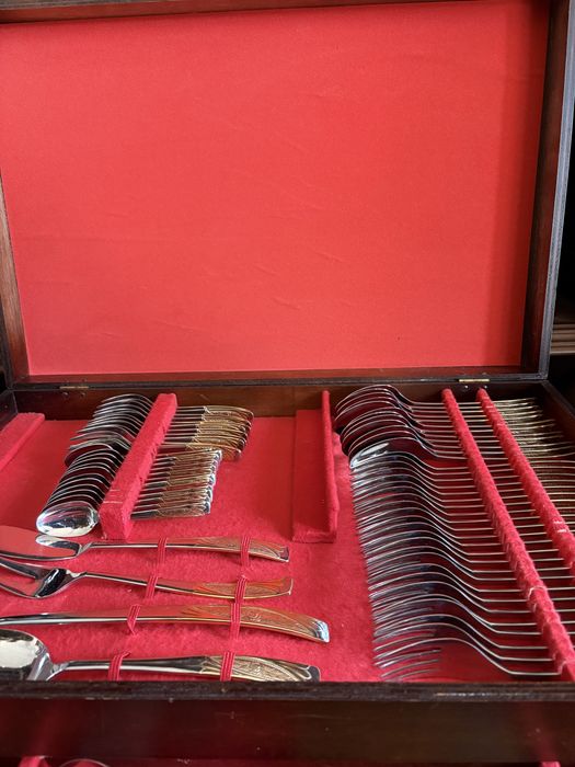 Faqueiro para 12 pessoas completo banhado a ouro