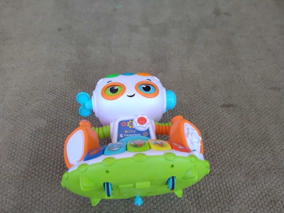 Brinquedo para bebe clementoni
