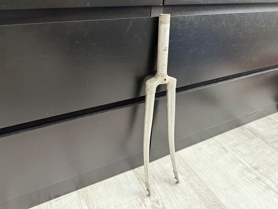 FORK20	Widelec aluminiowy ALAN - USZKODZONY