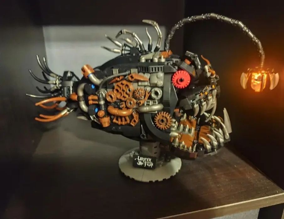 Конструктор Technic Черный Удильщик настольное украшения 1038 дет Lego