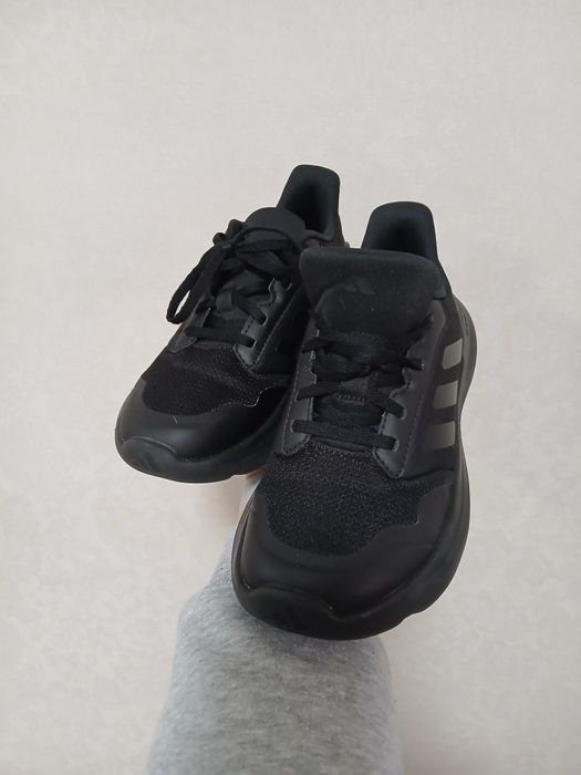 Кросівки adidas оригінал