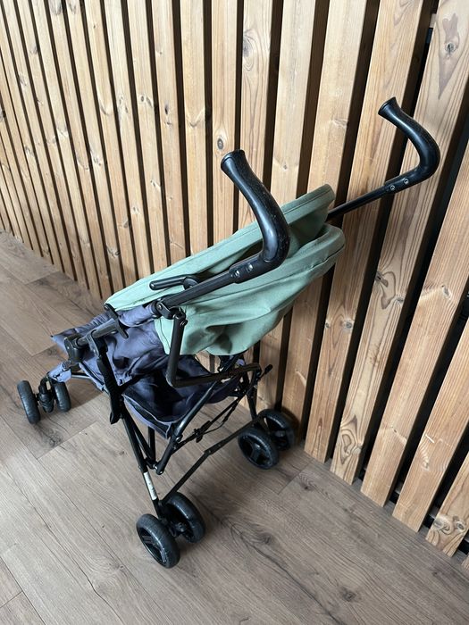 Carrinho de passeio Zippy verde e cinzento