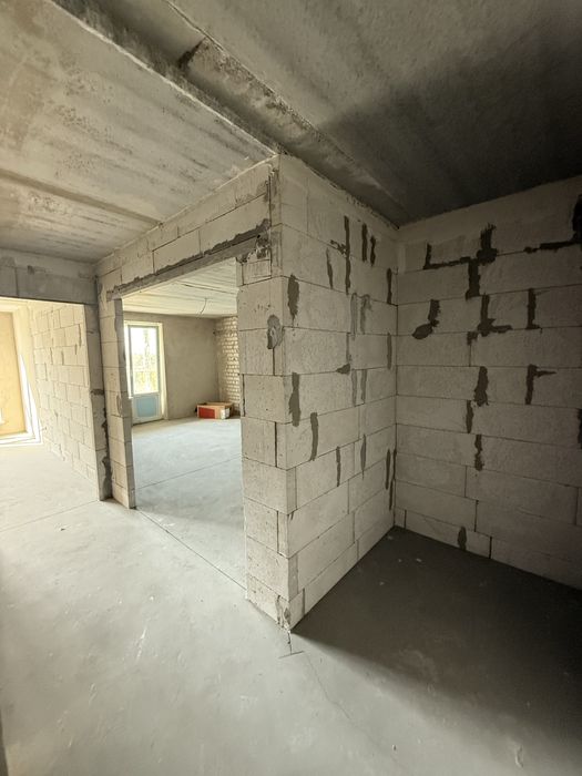 МАСАНИ! Продам Євродвушку 60кв.м по вул.Незалежності