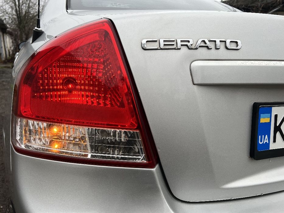 KIA Cerato 2008 1.6 ГАЗ бензин