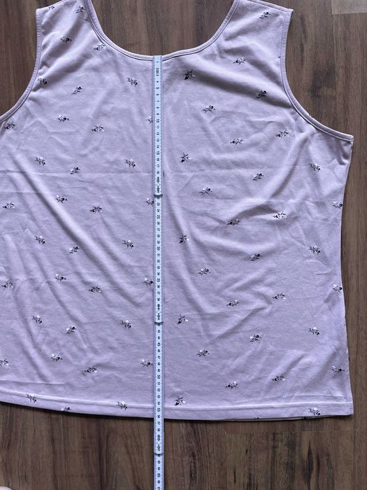 Różowa bluzka na szerokich ramiączkach w kwiaty 3XL / Nr 268
