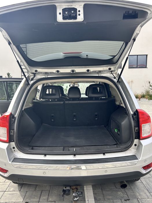 Jeep compass 2011 , 2,0