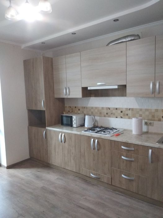 На місяць.Госпіталь 2к.Зодчих. Ющенка.Смарт TV