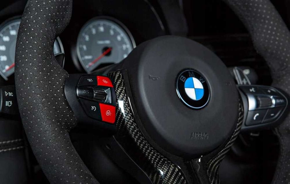 Przyciski M1 M2 kierownicy BMW M3 M4 M2 Czerwone / Niebieskie