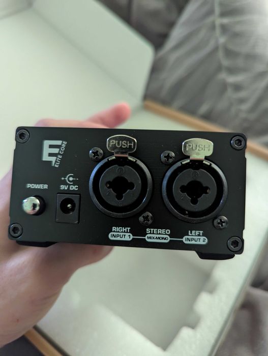 Behringer Powerplay P2 Elite Core EC-PMA
