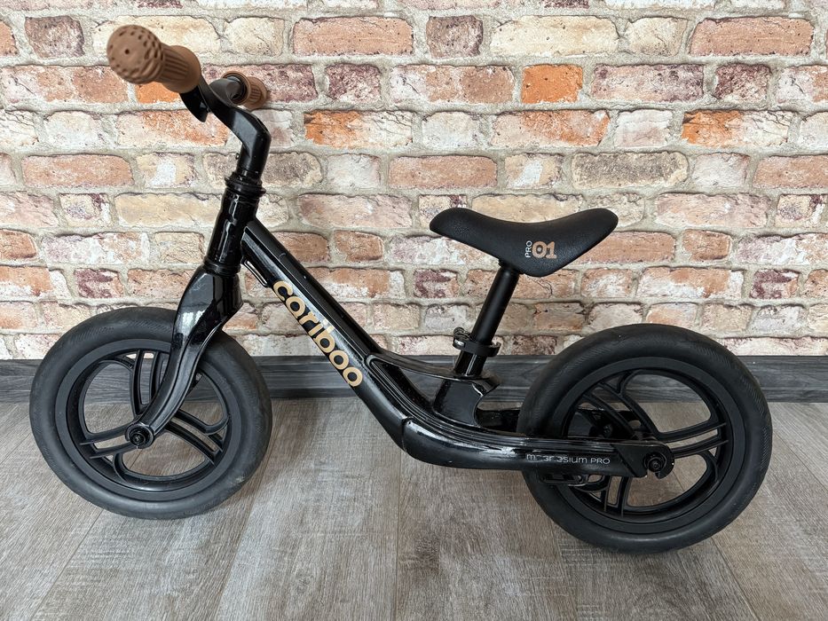 Rowerek biegowy CARIBOO Magnesium Pro brązowy