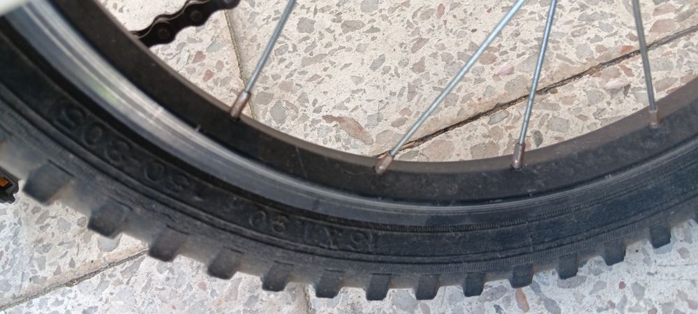 Bicicleta  de criança  com pouco uso