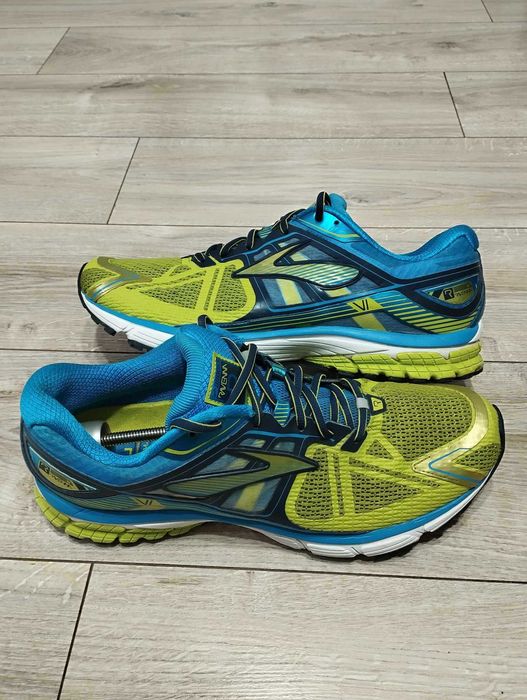 Brooks Ravena 6 buty do biegania size 48,5