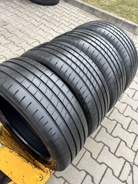 Шини резина 225 45 R19 Good Year 2020р протектор 8мм як нові