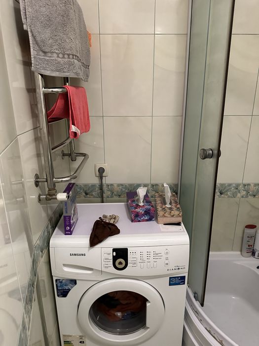 Оренда кімнати для дівчини на Замості, (Некрасова, Центральний ринок)