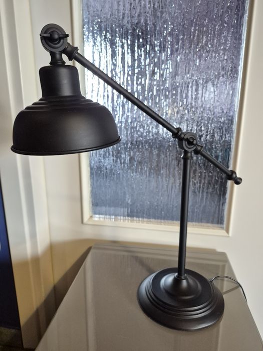 Lampa nocna w stylu loftowym