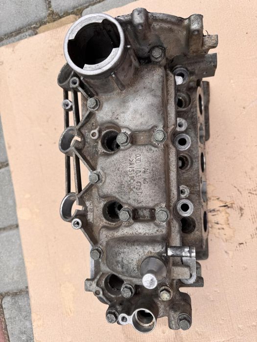 ГБЦ volkswagen polo 1.2 AWY