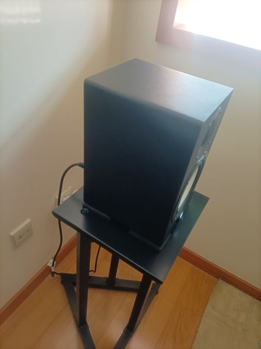 Vendo coluna estúdio Yamaha HS-5 com suporte Audibax