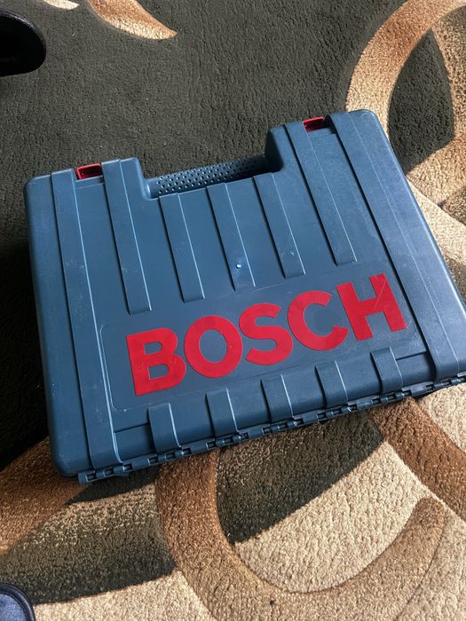 Перфератор новий в роботі не був