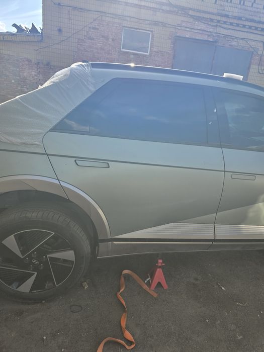 Двері  Hyundai ioniq 5 25.26 рік