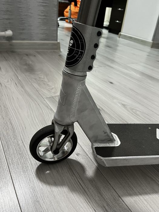 Самокат Native Stem сірий