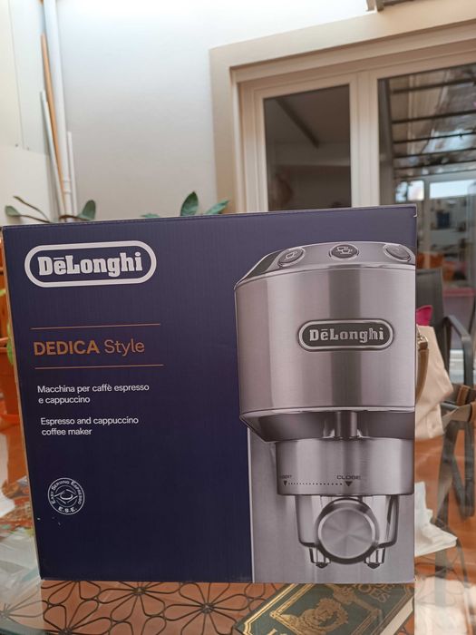 Máquina de café Delonghi