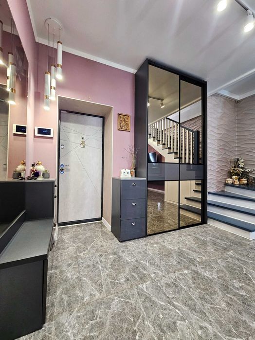 Продаж 2х рівневої квартири з великою терасою! ЖК Другий Парковий