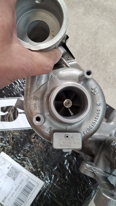 Turbo reconstruído VW Transporter T5 1.9 TDI