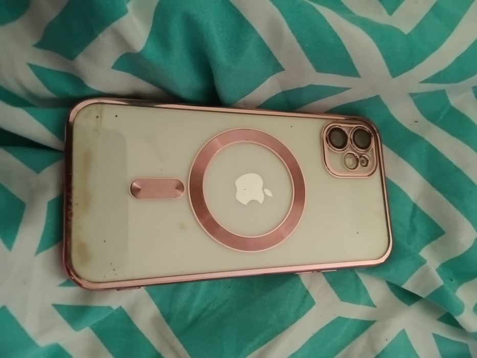 Iphon 11 bialy kondycja 89