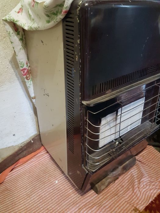 Газовый камин бытовой