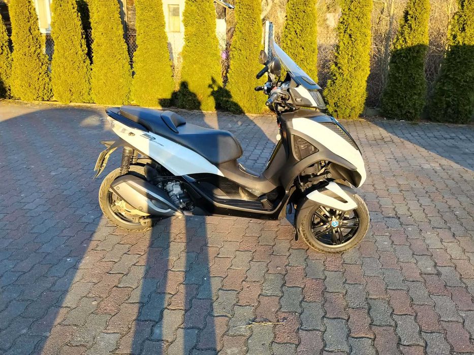 Piaggio MP3 300 Yourban 2015 mp-3 mp 3 kat b