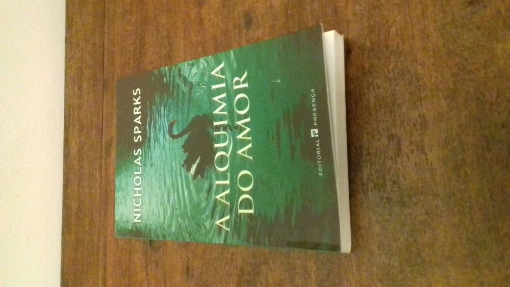 6 livros/vários temas (2€ cada).