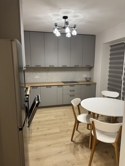 Оренда сучасного Таун Хауса, перша здача