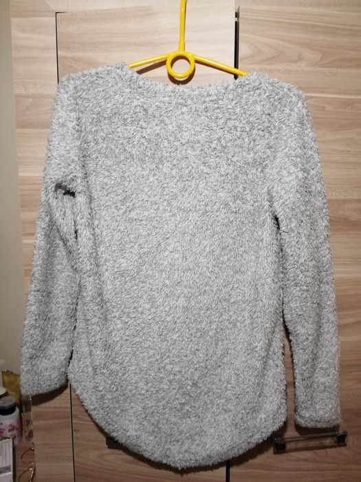 Bluzka włochata z misiem