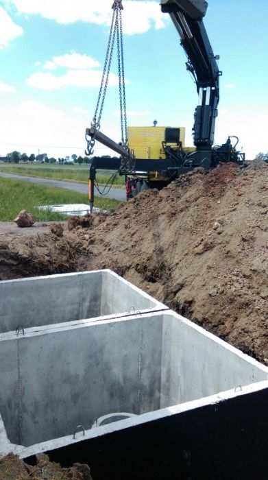 Szamba Betonowe szambo kompleksowo koparka montaż gwarancja Polska