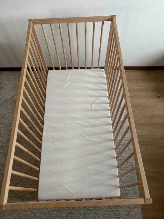 Berço Cama com colchão para Bebé SNIGLAR IKEA