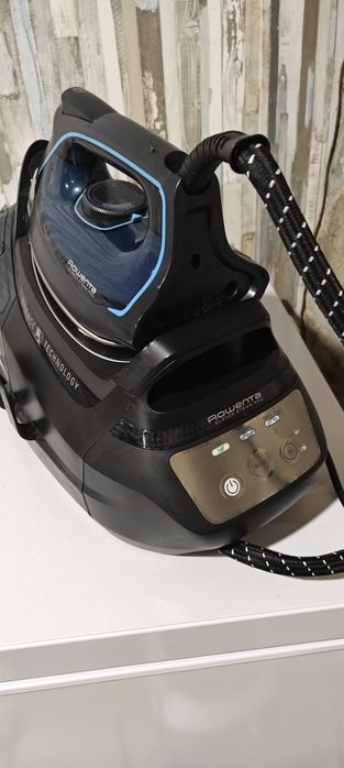 Rowenta Silence Steam Pro - Ferro a Vapor Profissional