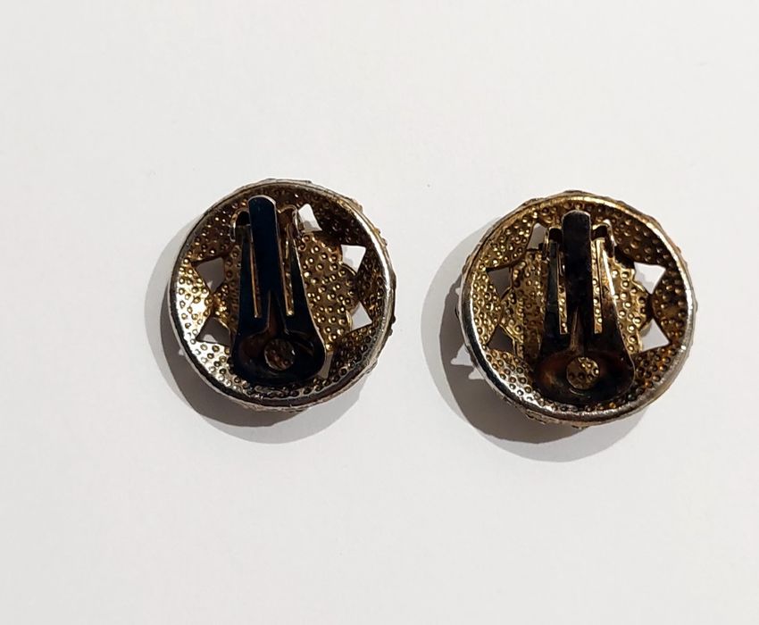 Klipsy do uszu retro