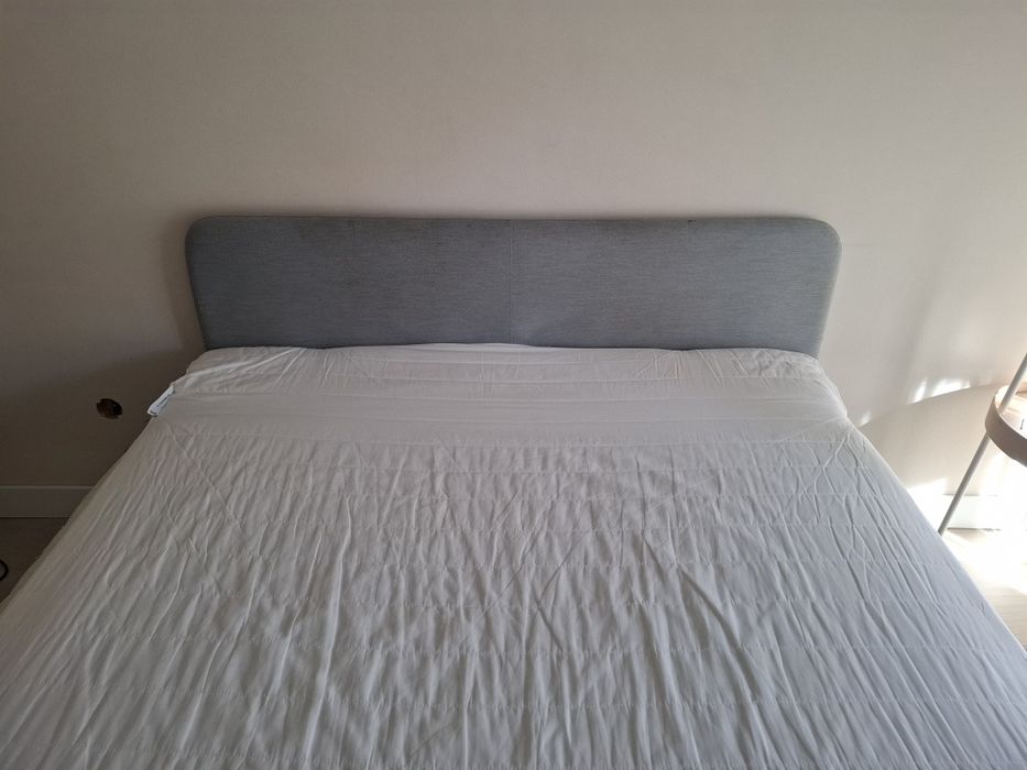Cama  ikea 140x200