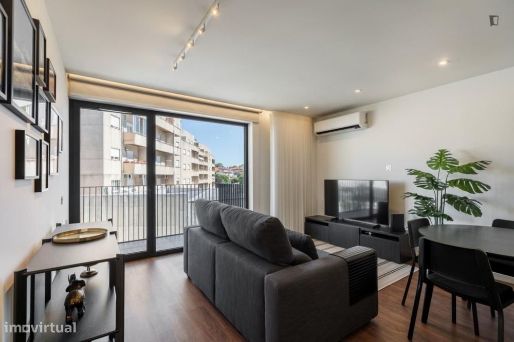 Apartamento com 2 quartos - localizado em Sé de Braga e São Lázaro...