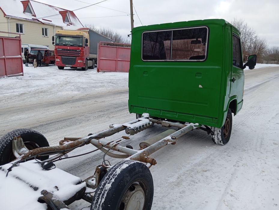 Мерседес MB 100 вантажний