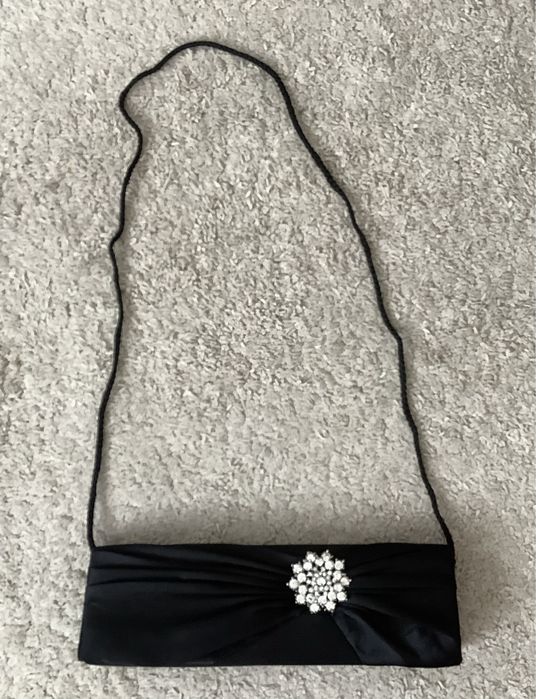 Mała czarna torebka