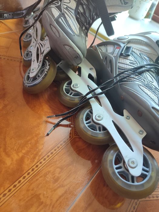 Patins em linha Fila