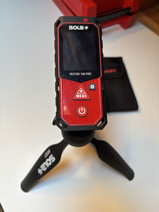 Profesjonalny Dalmierz Laserowy SOLA VECTOR 100 PRO SET – Kamera, BT, IP65