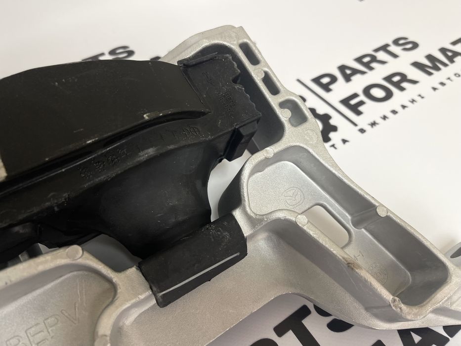 Подушка двигателя, кронштейн подушки, кронштейн АКПП Мазда Mazda CX5 KE KF CX50 CX3 CX30 CX9 CX90 СХ70 3 BN BP 6 GJ GL MX5 MX30 2013-2025